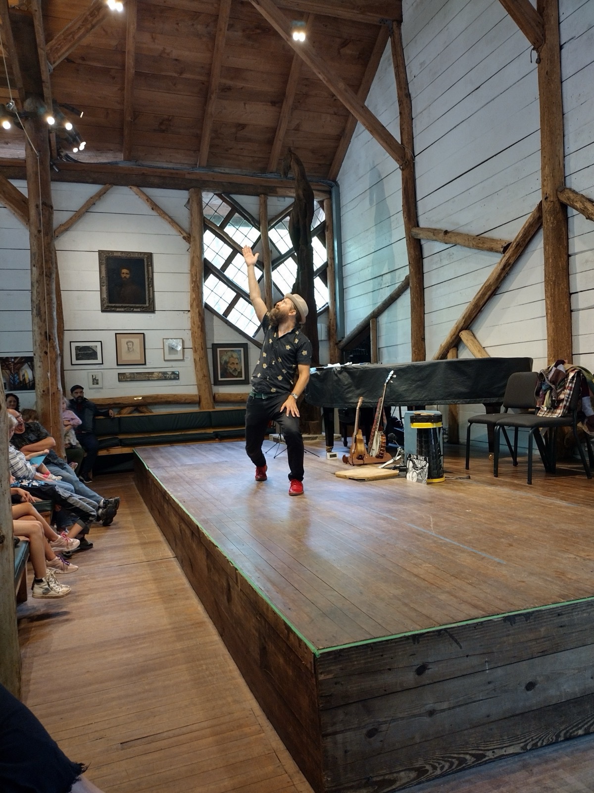 Jason performing at Maverick concert barn